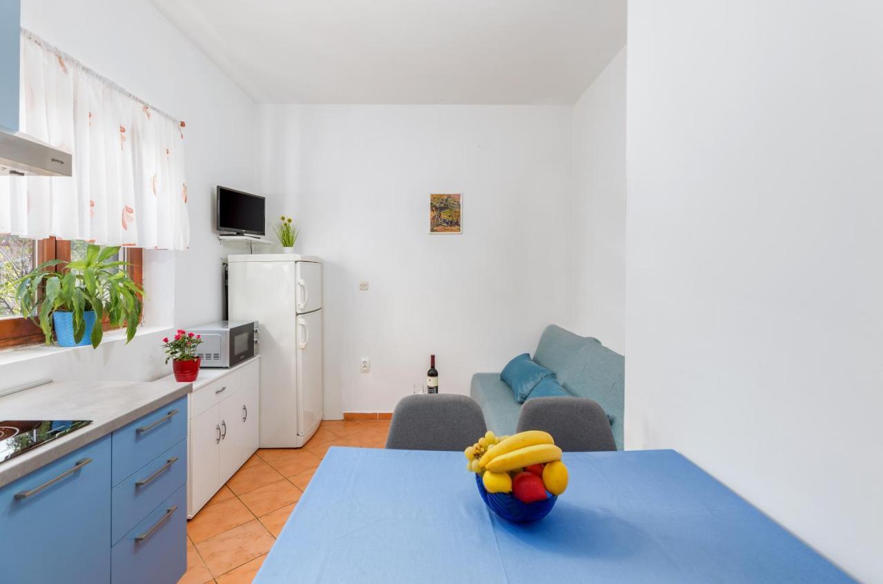 Center Of Fazana Apartments Katarina Экстерьер фото